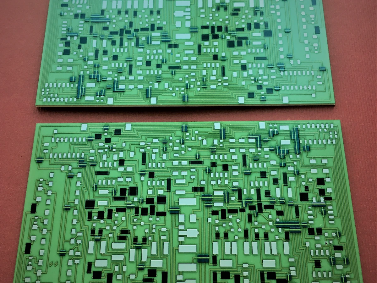 Real pair of ceramic circuits with printed dielectric crossover construction